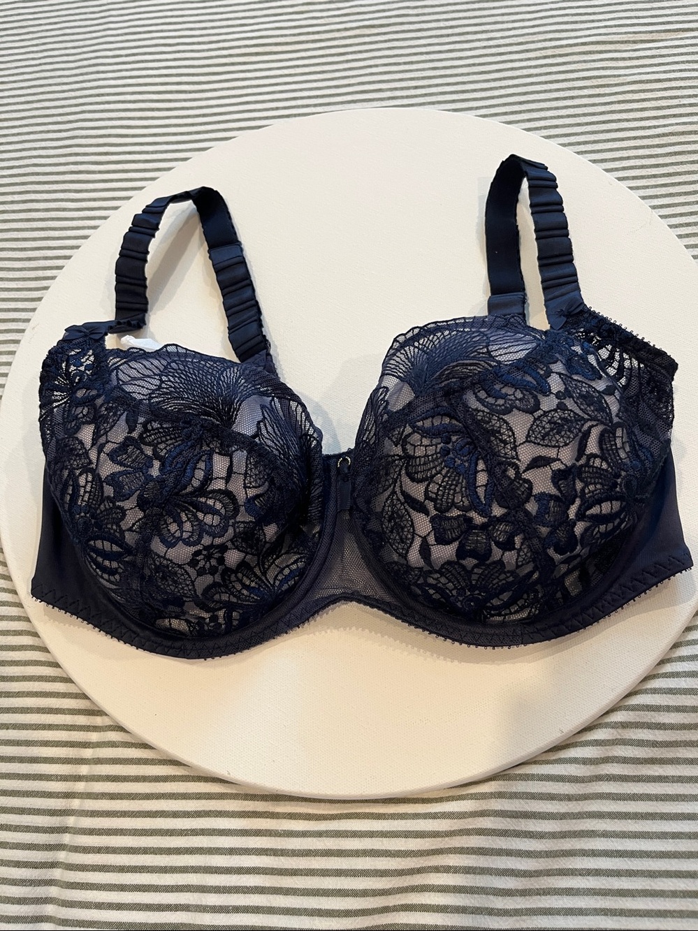 Navy Lace Underwire Bra - Women Intimates